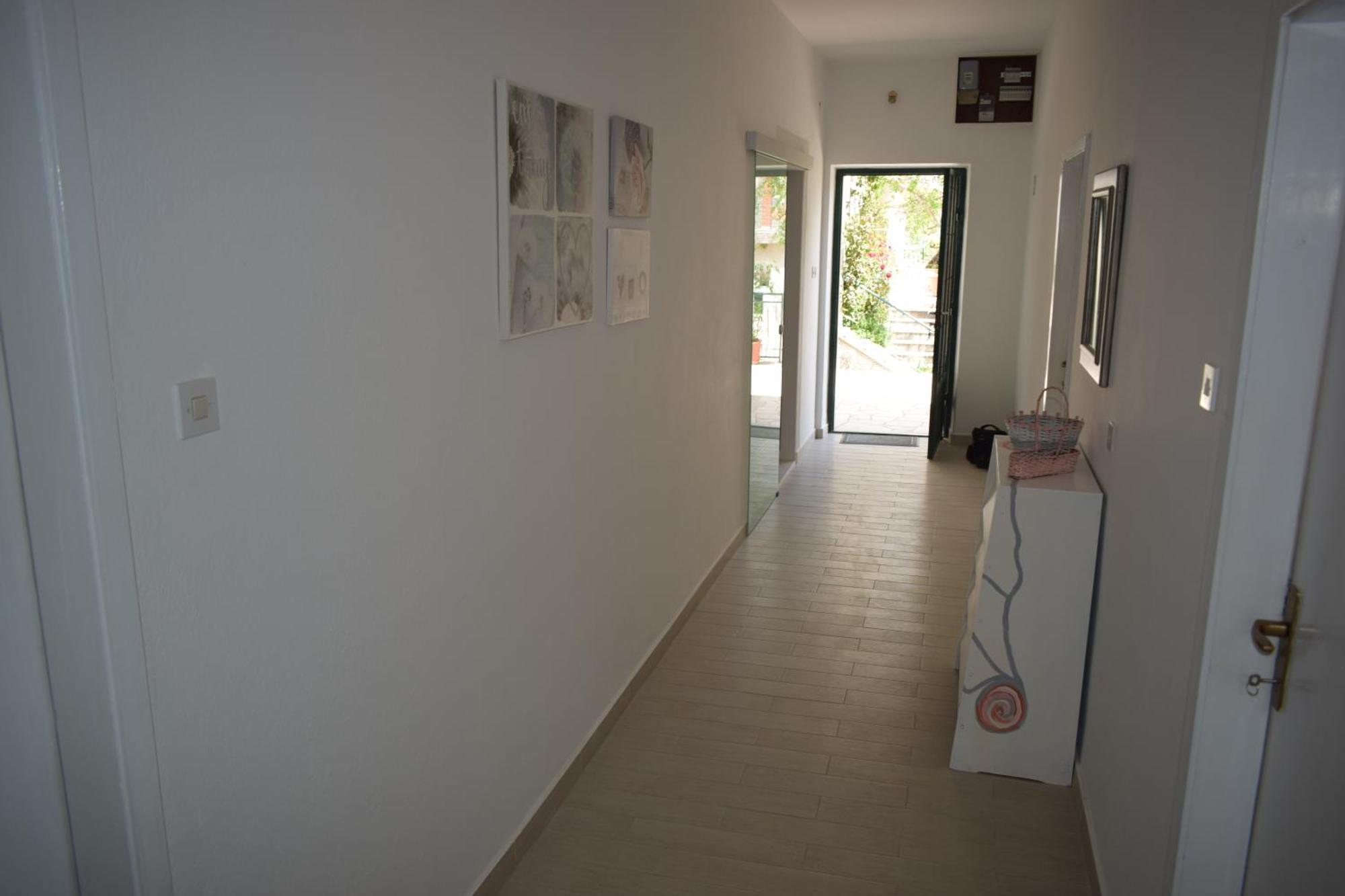 Apartment Antonella Макарска Экстерьер фото