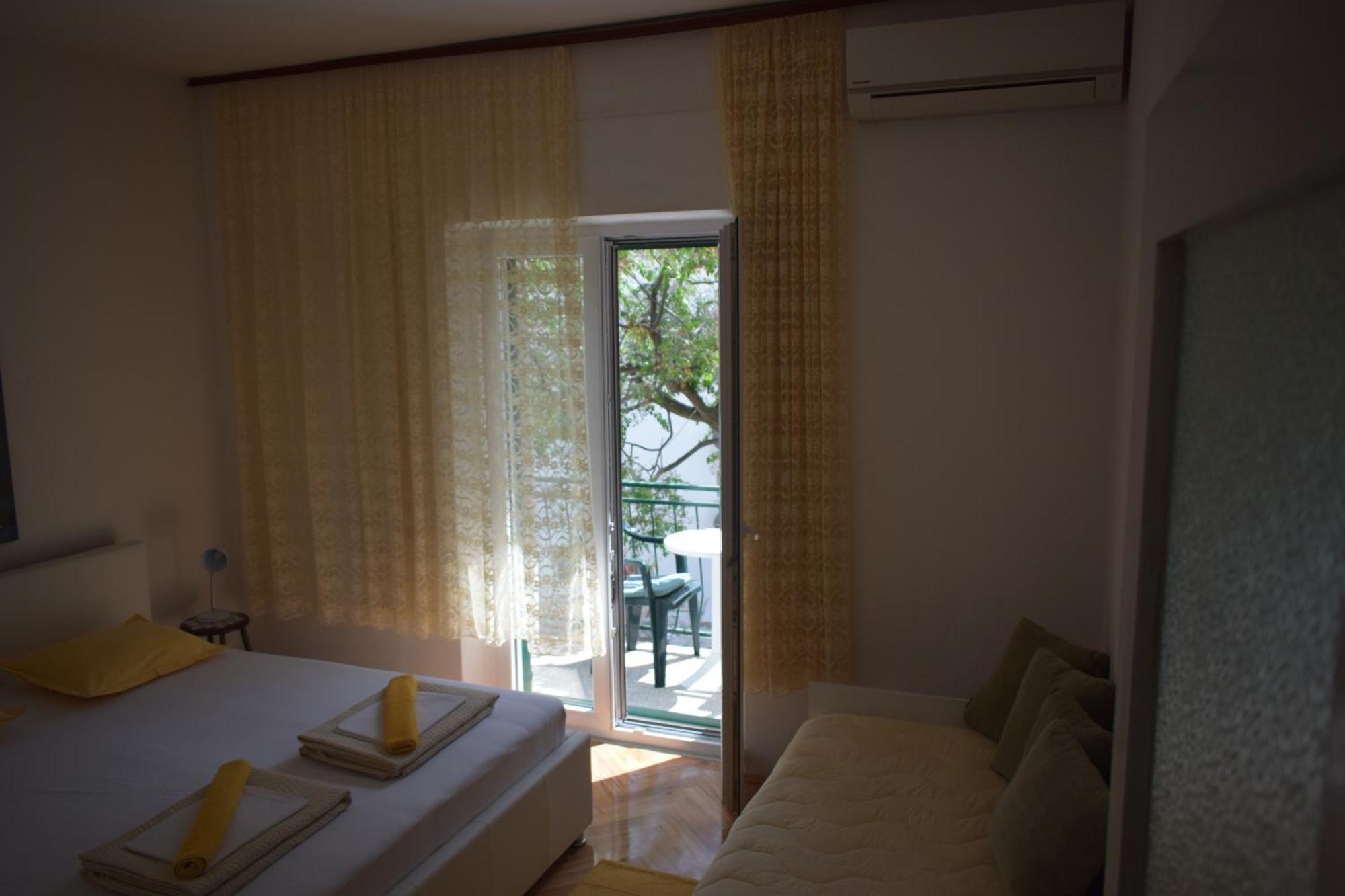 Apartment Antonella Макарска Экстерьер фото