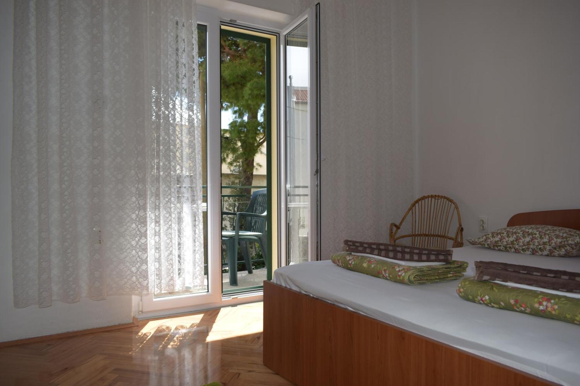 Apartment Antonella Макарска Экстерьер фото
