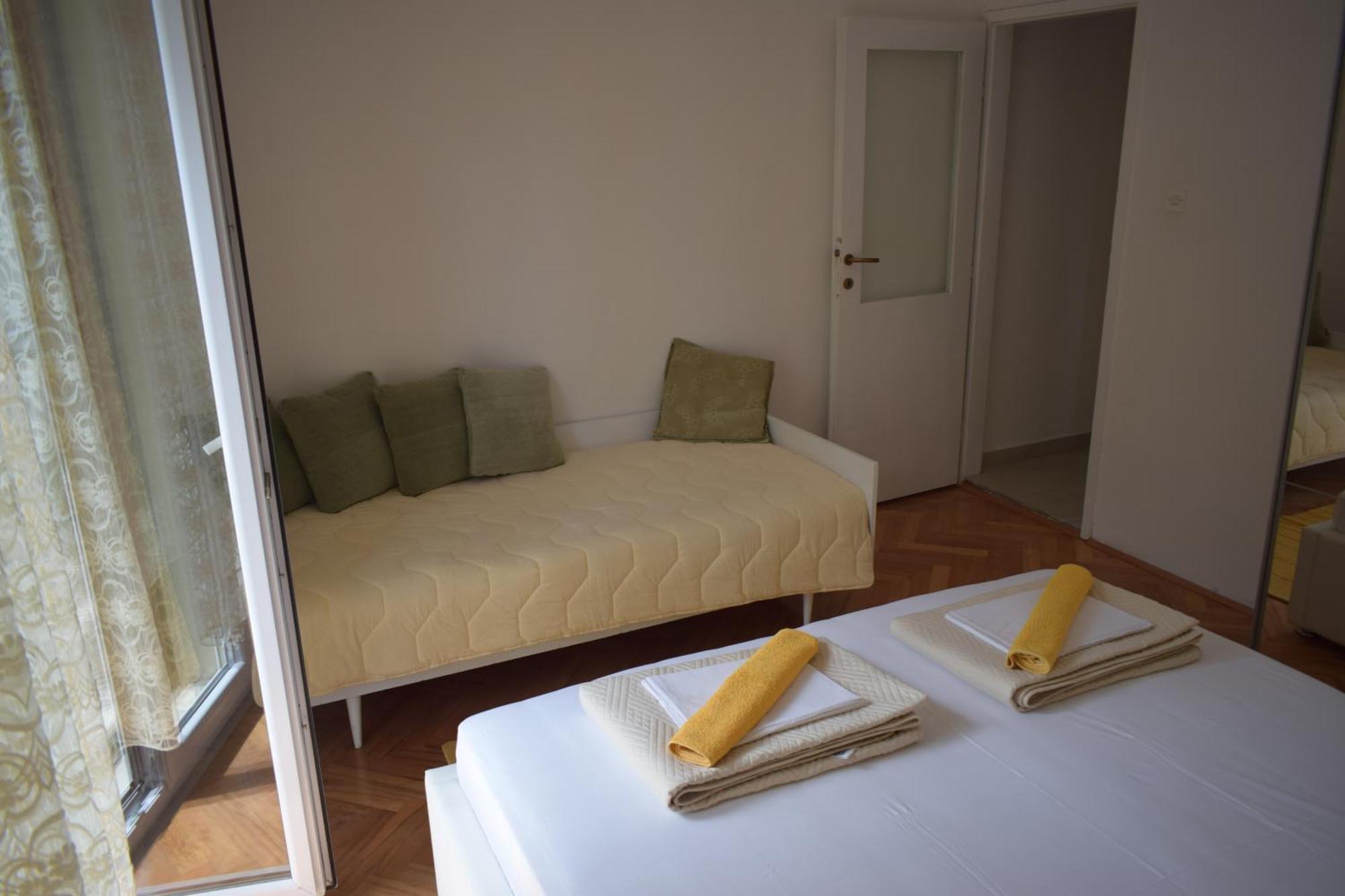 Apartment Antonella Макарска Экстерьер фото