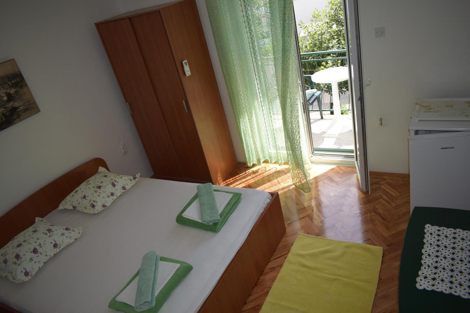 Apartment Antonella Макарска Экстерьер фото